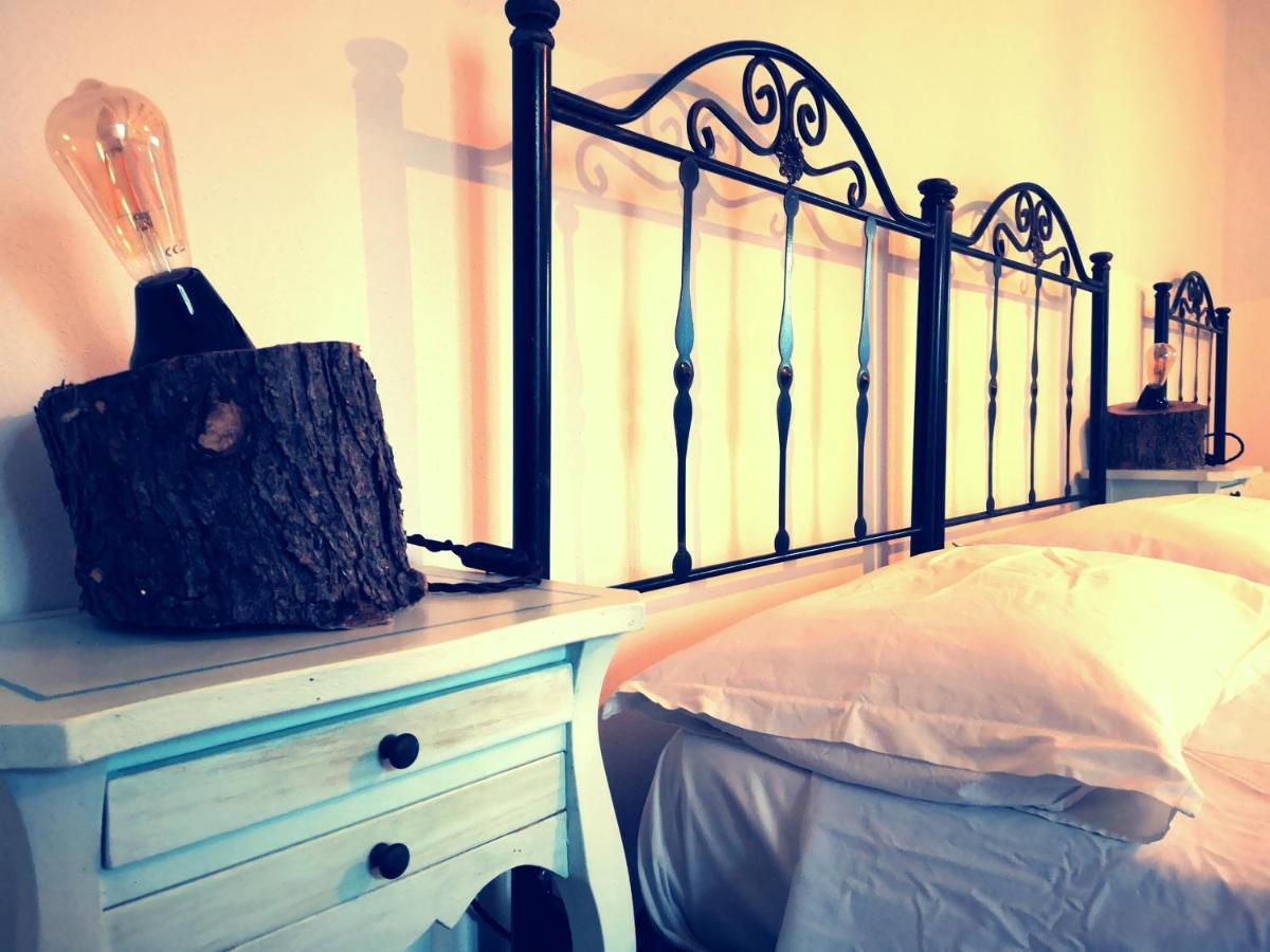 B&B Tobia'S House Giuggianello ภายนอก รูปภาพ