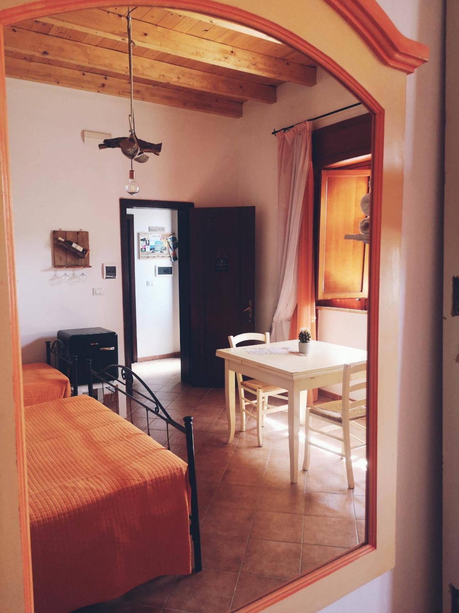 B&B Tobia'S House Giuggianello ภายนอก รูปภาพ